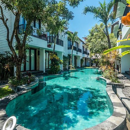 Zen Rooms Dewi Ratih Seminyak Kuta Lombok Exterior foto