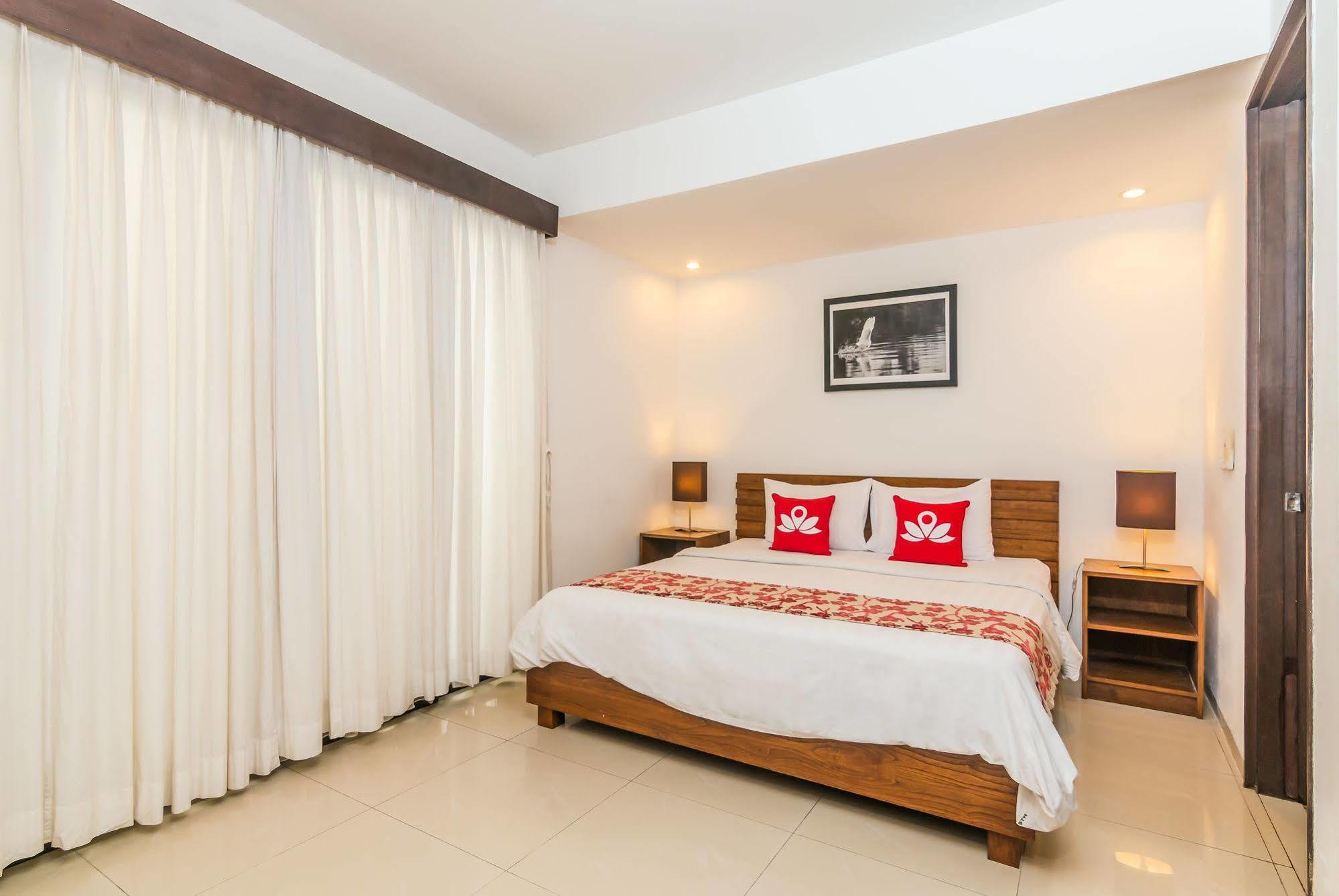 Zen Rooms Dewi Ratih Seminyak Kuta Lombok Exterior foto