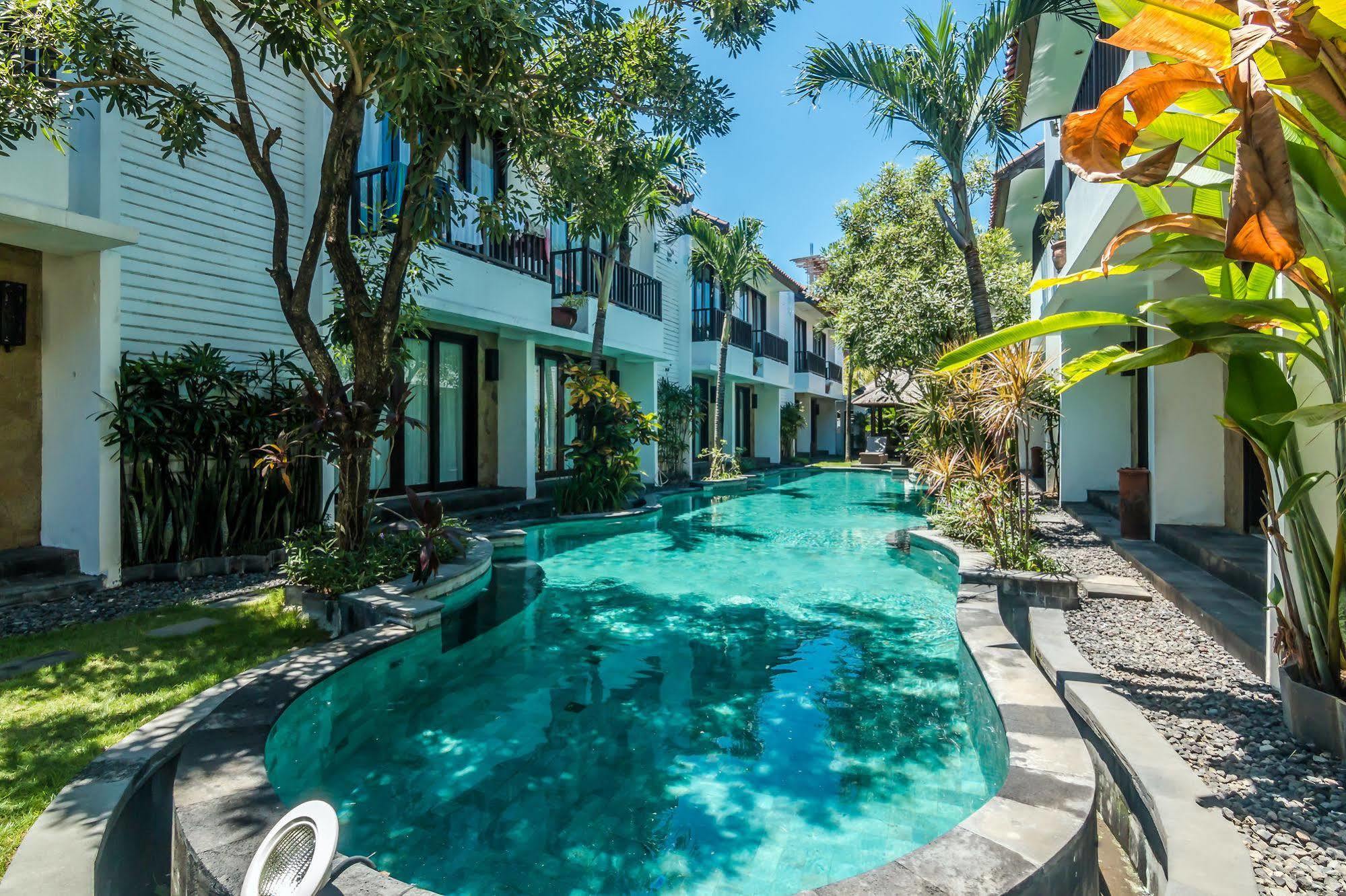 Zen Rooms Dewi Ratih Seminyak Kuta Lombok Exterior foto